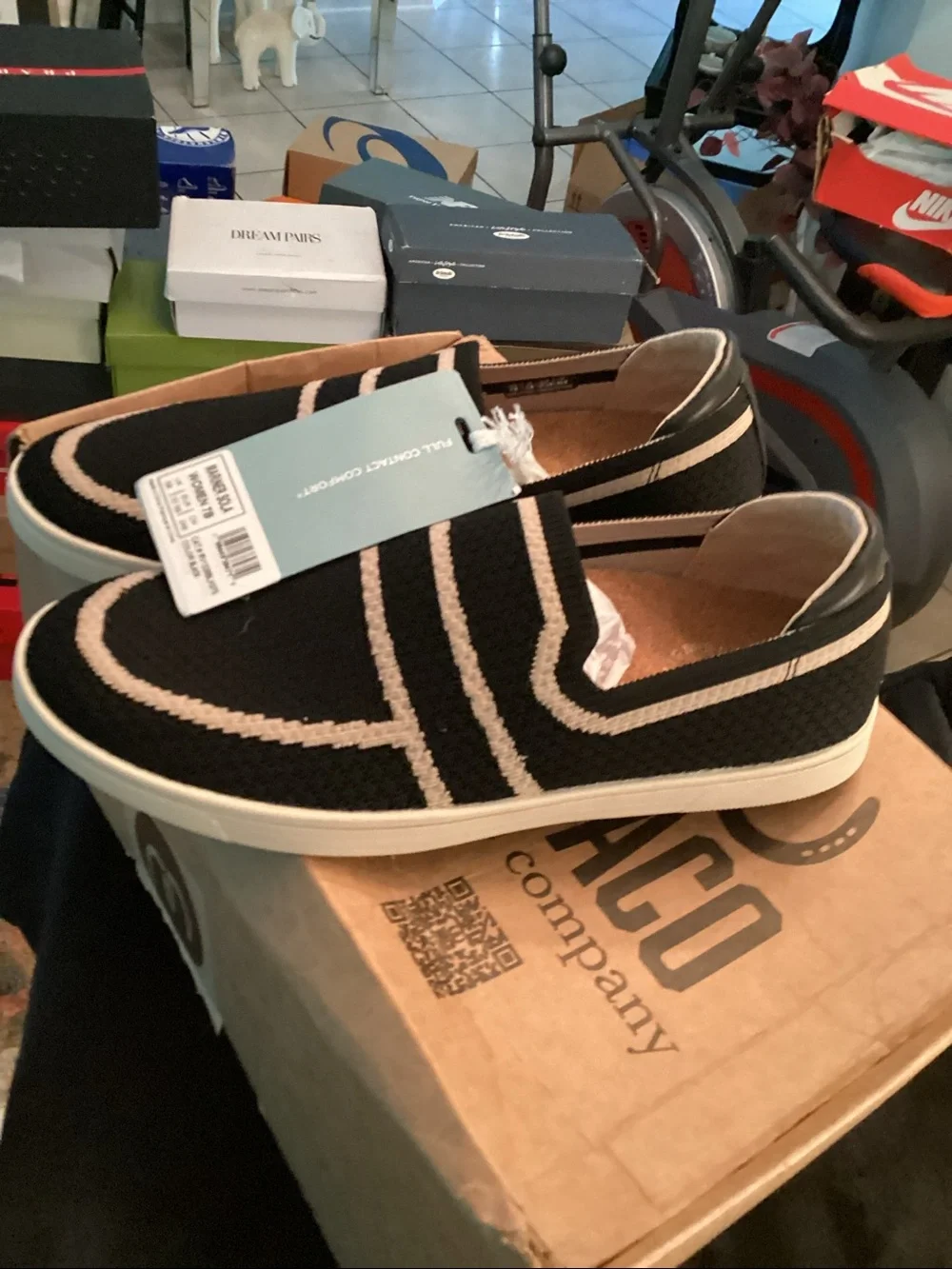 Women Black Slip-On Knit Sneakers with Cream Trim